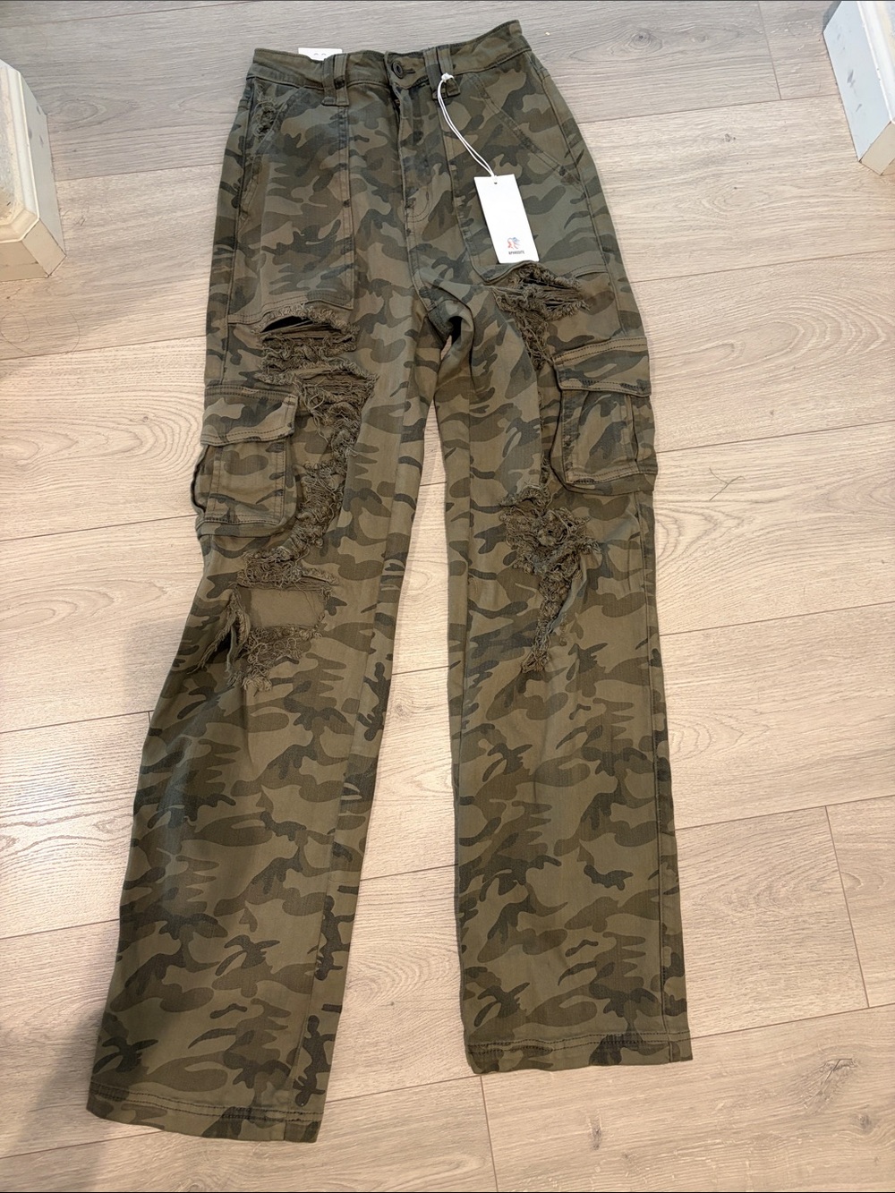 Aphrodite Olive Green Camo Wide-Leg Cargo Jeans